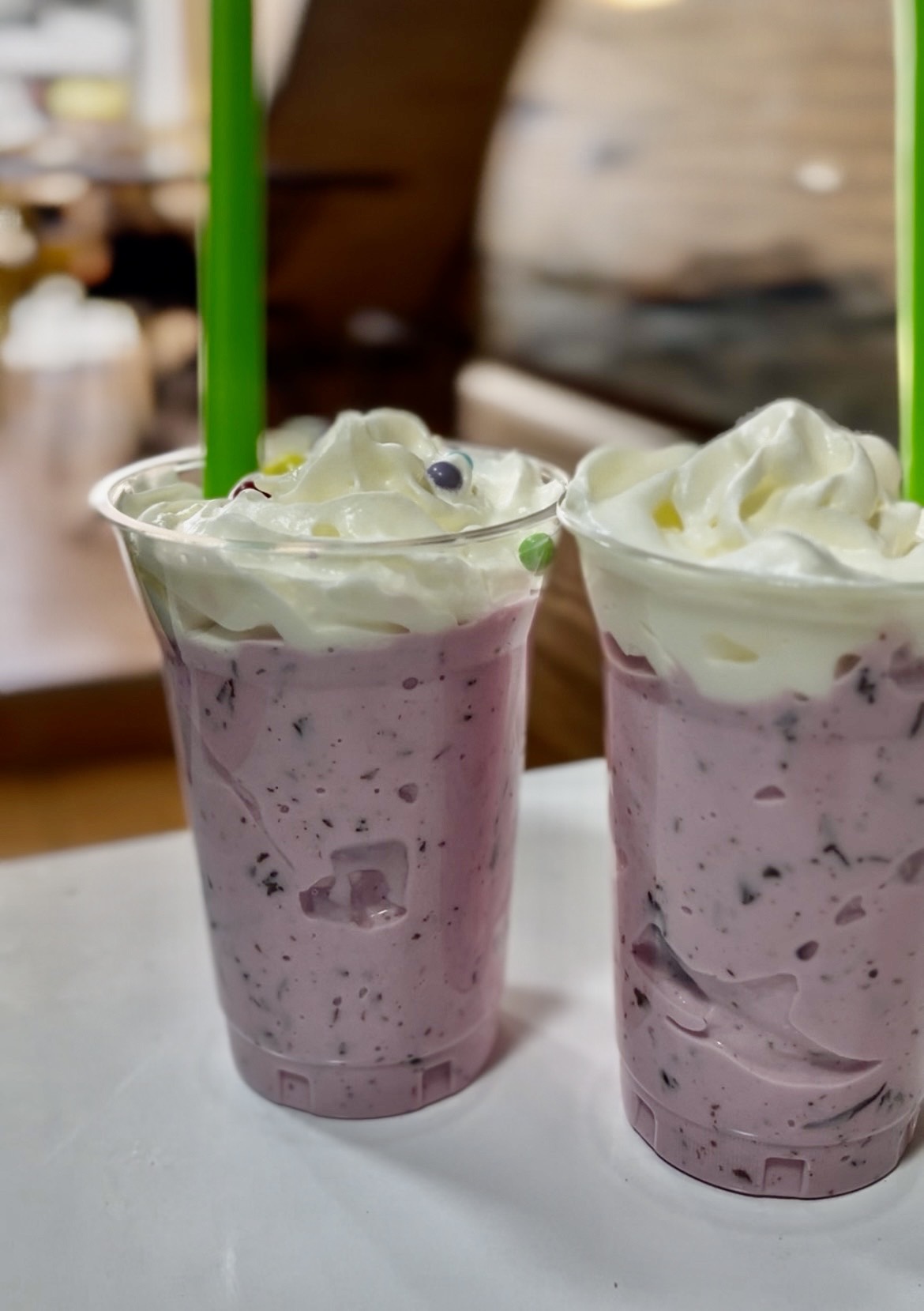 شیک توت فرنگی نوتلا